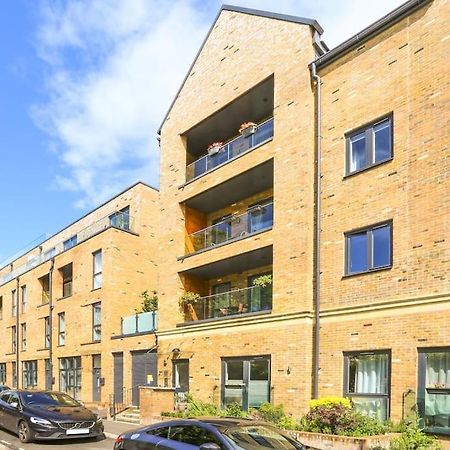 Idyllic Thames Riverside Apartment With Free Parking アイルワース エクステリア 写真